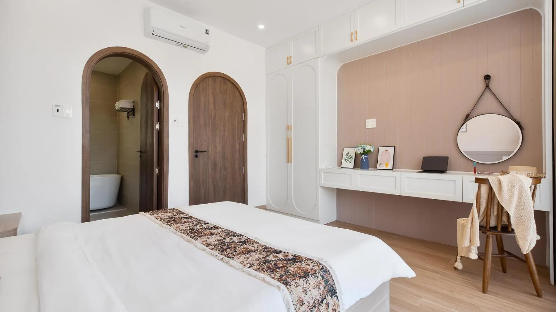 May Bliss Home 4Br Pool Walk To Beach Da Nang